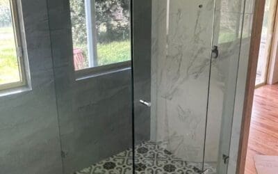 Custom Made Toughened Glass Showerscreens by Casse Glass: Quality, Precision, and Elegance