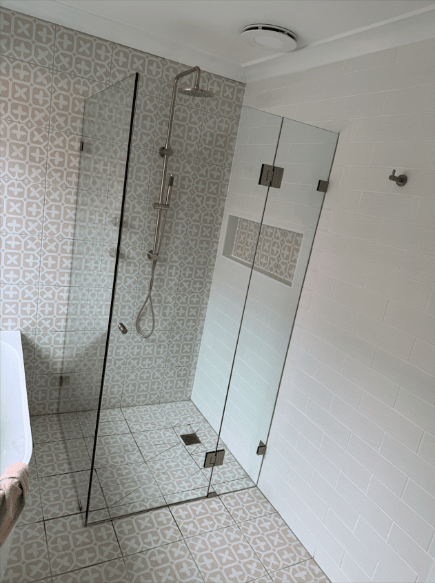 Frameless Showerscreen with Brushed Nickel Hardware