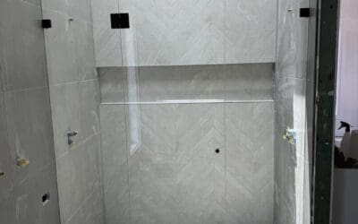 Frameless Showerscreen install at Mittagong