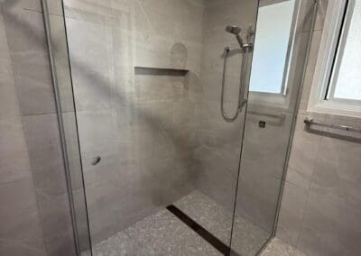 Diamond Entry Shower Screen